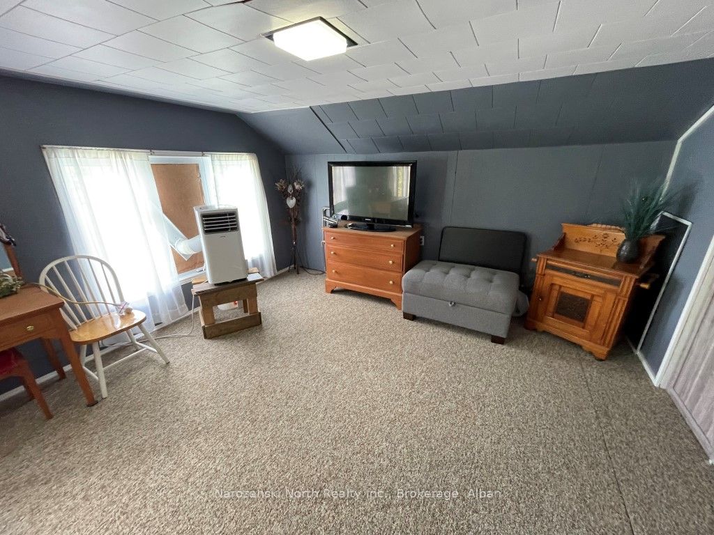 2 Jacks Lane Property Photo 17