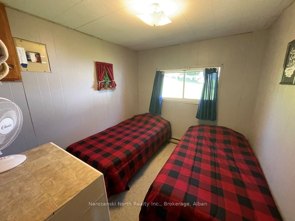 2 Jacks Lane Property Photo 35