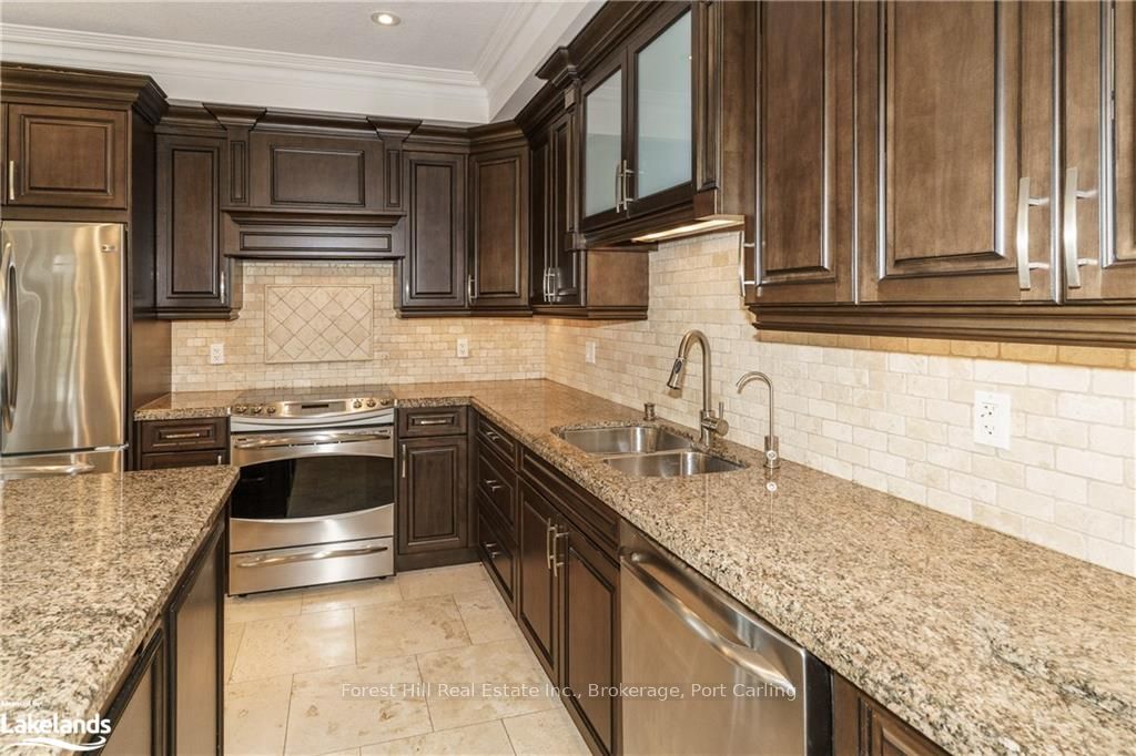 #307 - 130 Steamship Bay Road Property Photo 18