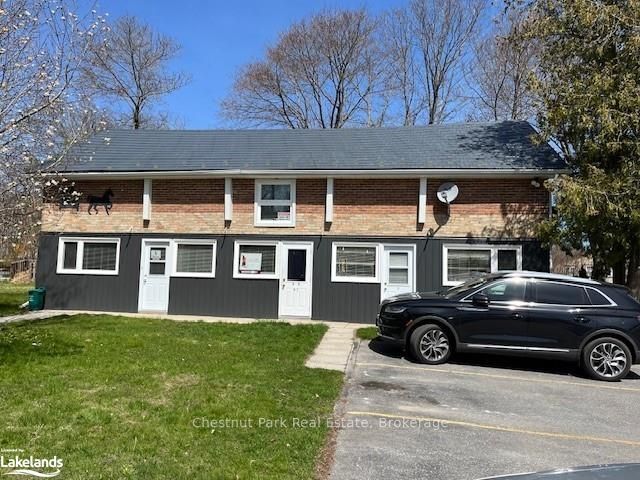 36 Trowbridge Street Property Photo 9