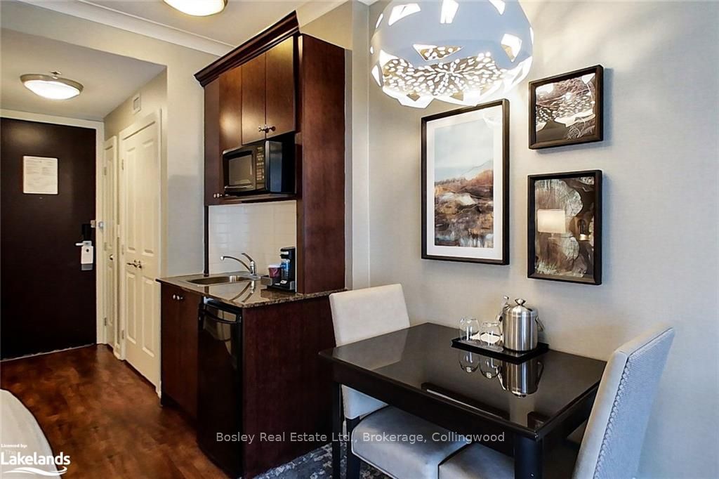 #303 - 220 Gord Canning Drive Property Photo 6