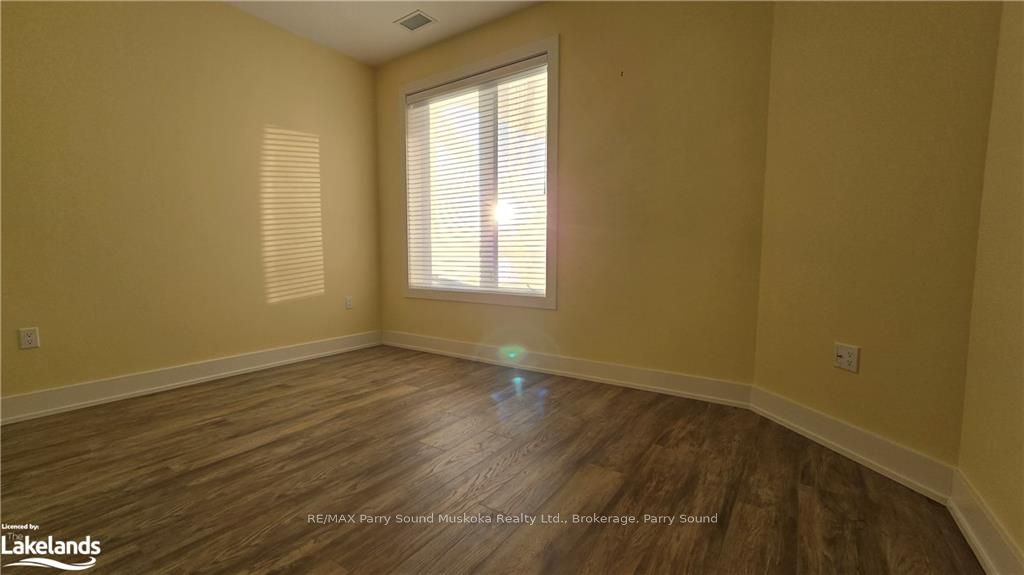 #209 - 20 Salt Dock Road Property Photo 11
