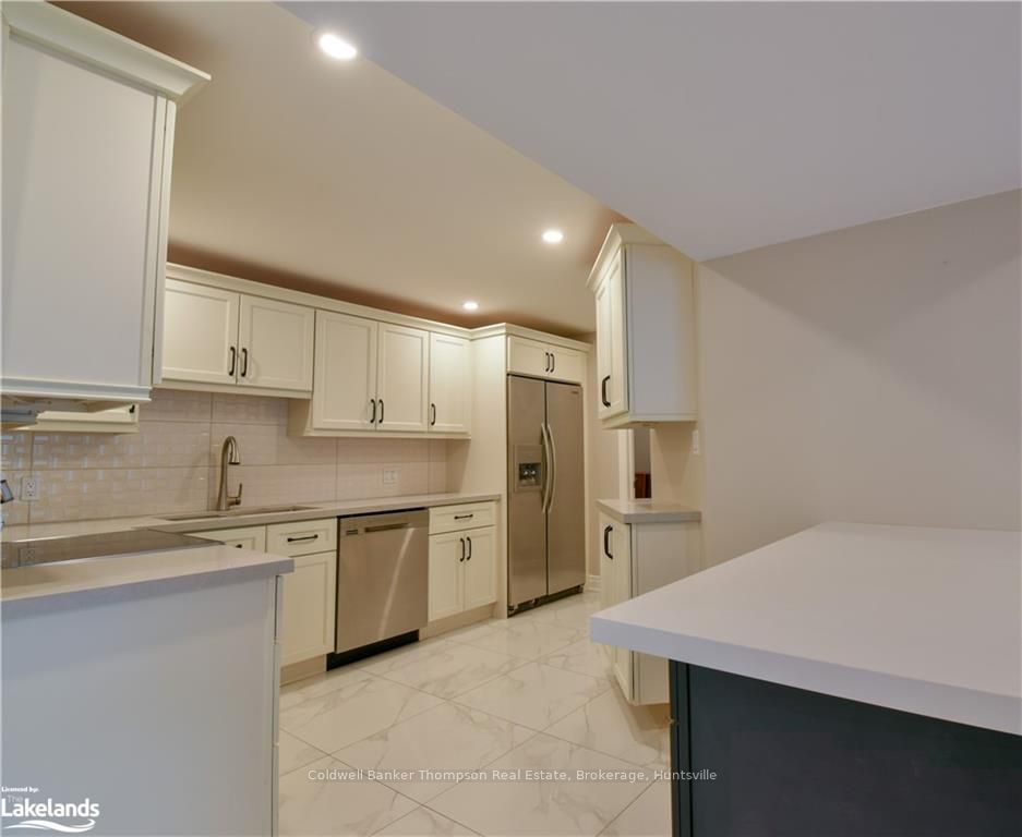 56 Florence Street Property Photo 48