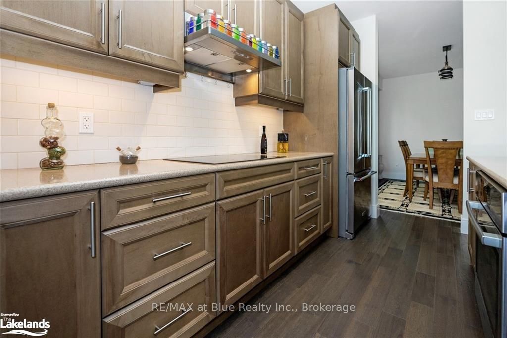 364 Yellow Birch Crescent Property Photo 18