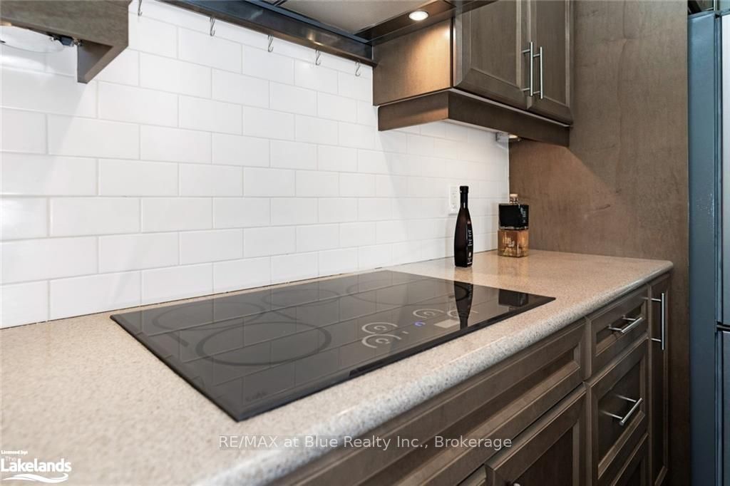 364 Yellow Birch Crescent Property Photo 19