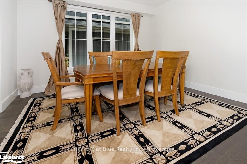 364 Yellow Birch Crescent Property Photo 22