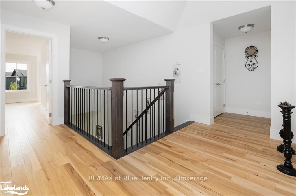364 Yellow Birch Crescent Property Photo 25