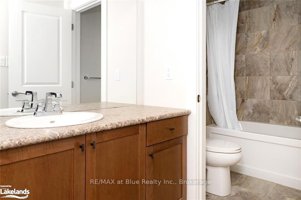 364 Yellow Birch Crescent Property Photo 37