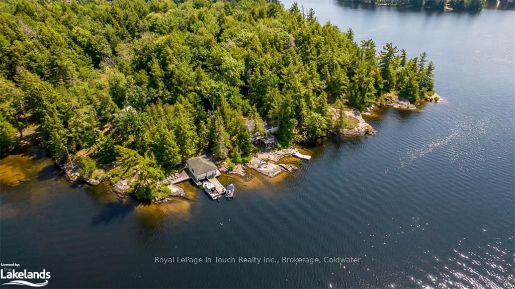 2 Island 270 Property Photo 2