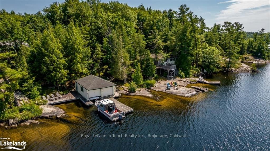 2 Island 270 Property Photo 38