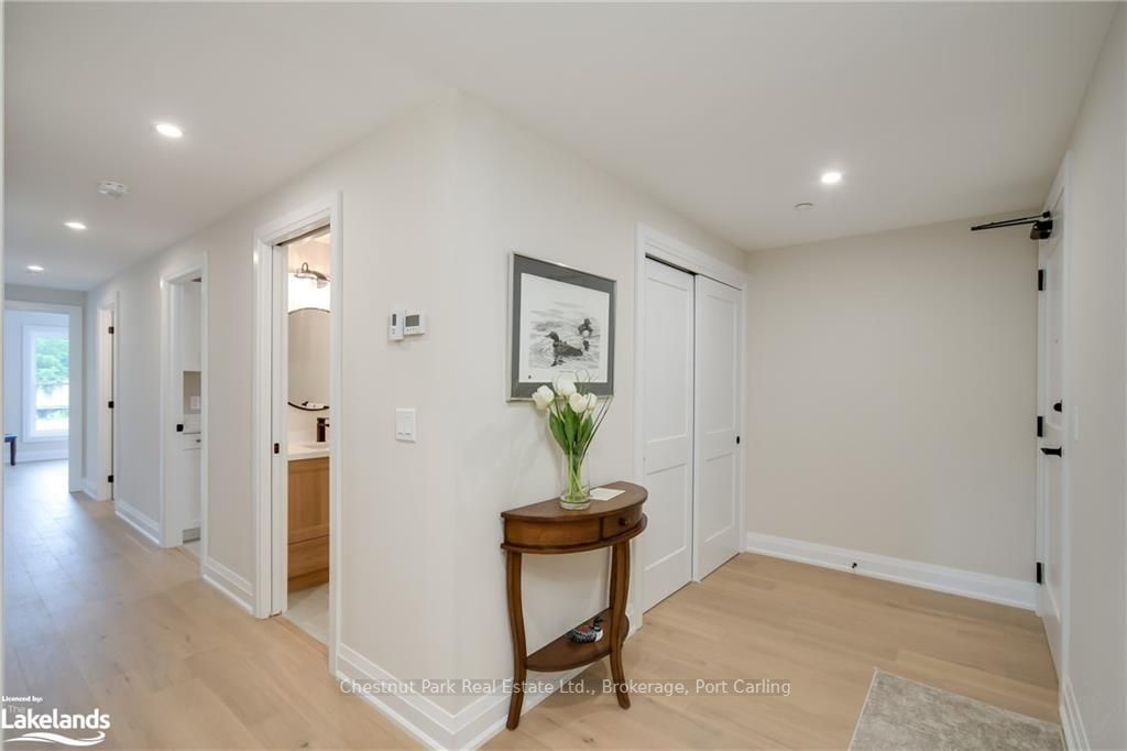 #304 - 200 Anglo Street Property Photo 4