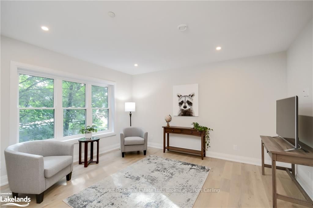 #304 - 200 Anglo Street Property Photo 5