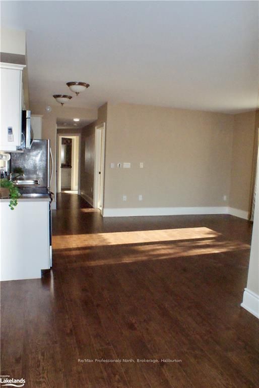 #103 - 9 Newcastle Street Property Photo 8