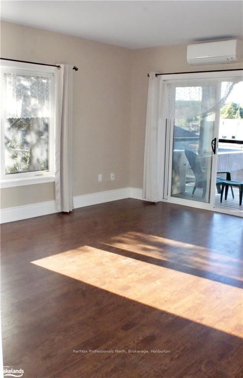 #103 - 9 Newcastle Street Property Photo 10