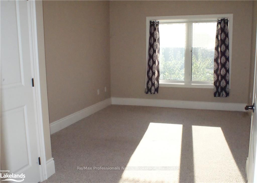 #103 - 9 Newcastle Street Property Photo 13
