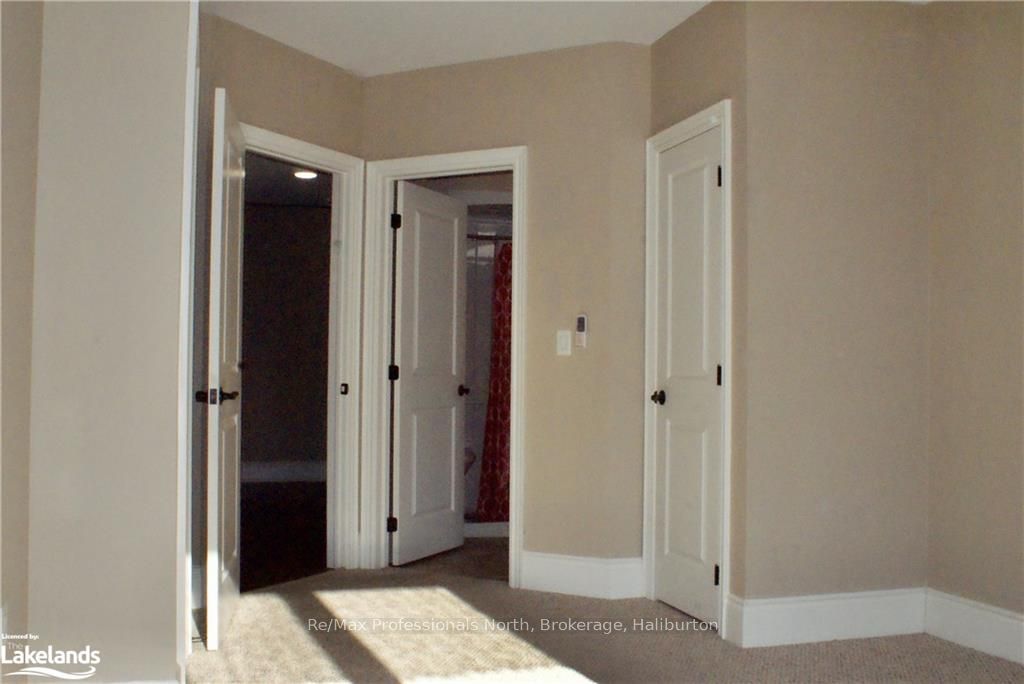 #103 - 9 Newcastle Street Property Photo 14