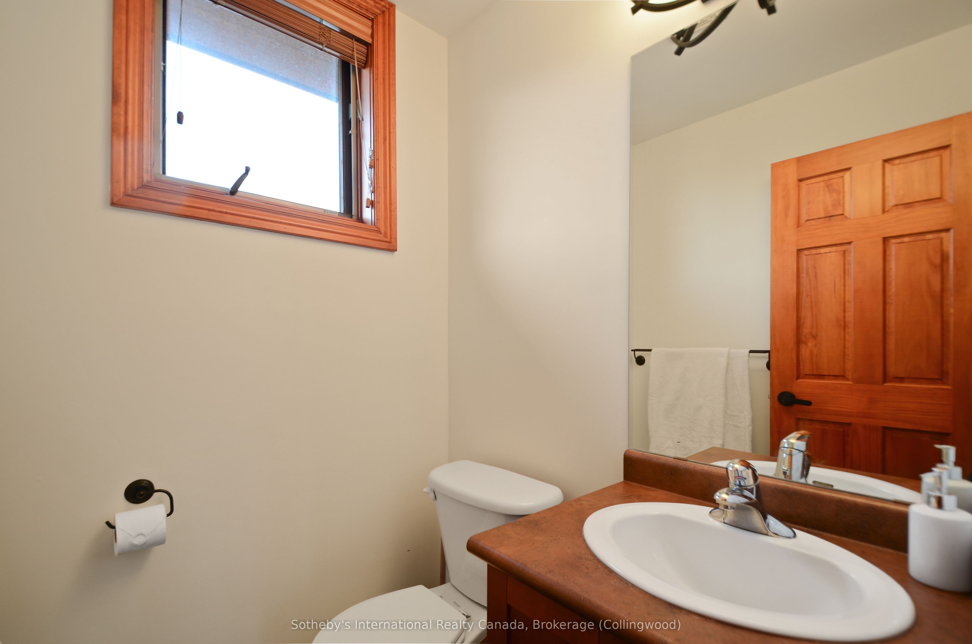 #32 - 214 Blueski George Crescent Property Photo 11