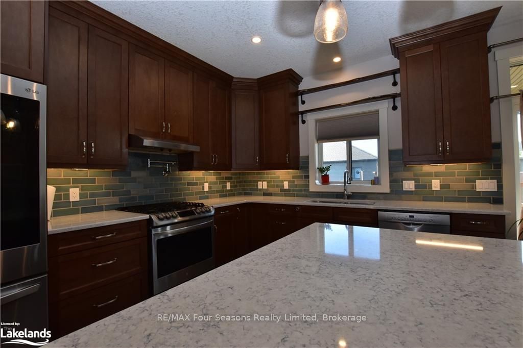 429 Buckby Lane Property Photo 8