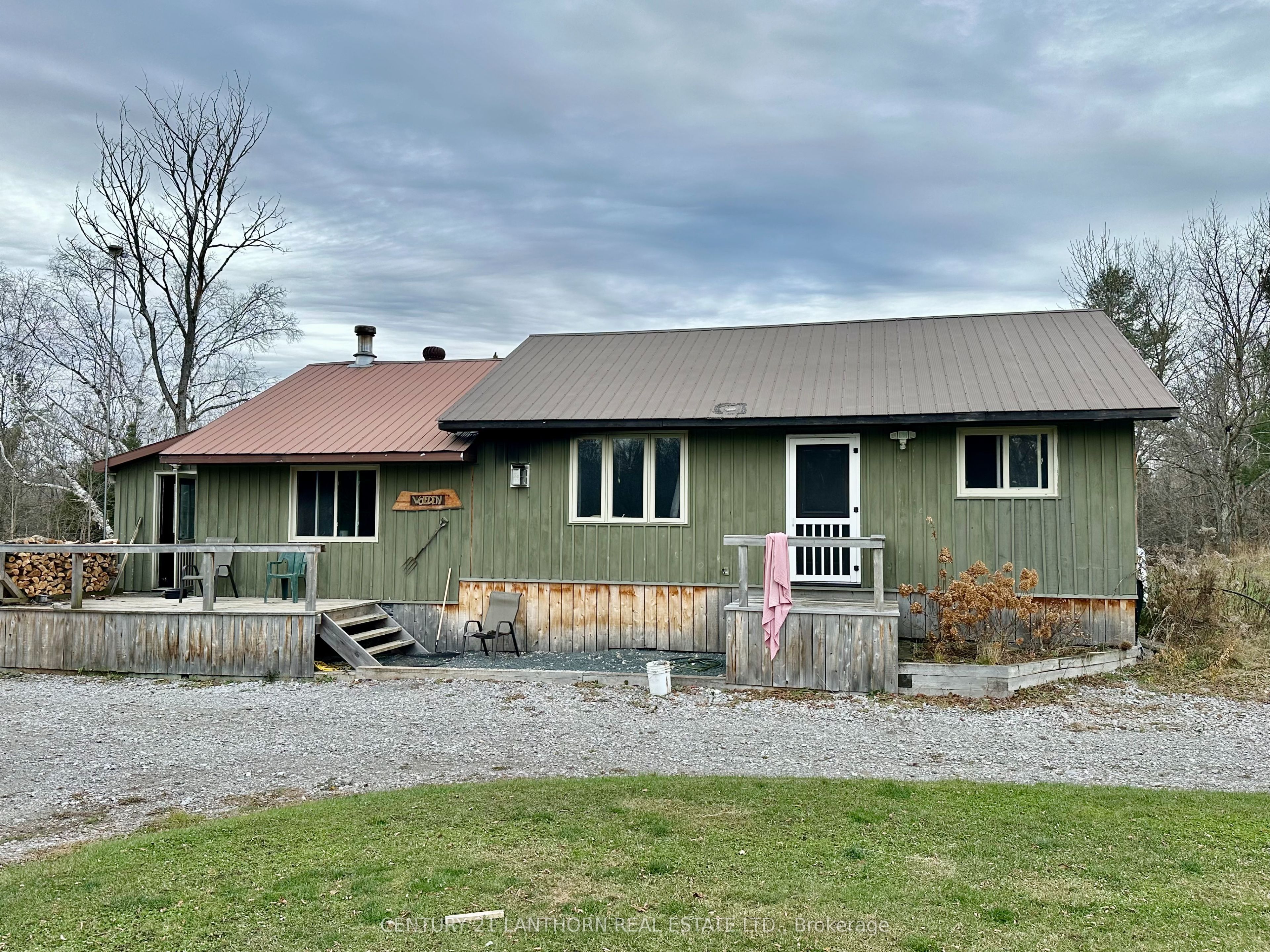 589 Wolf Lake Road Property Photo