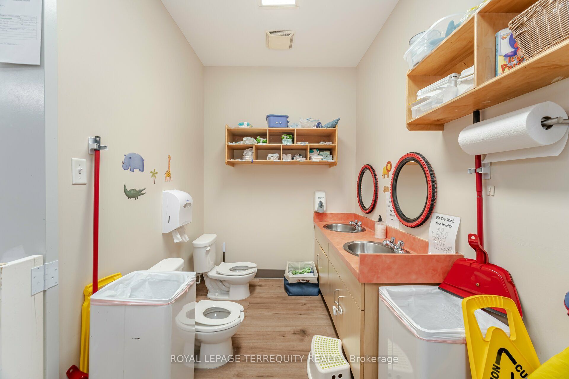 900 Golf Links Road Property Photo 15