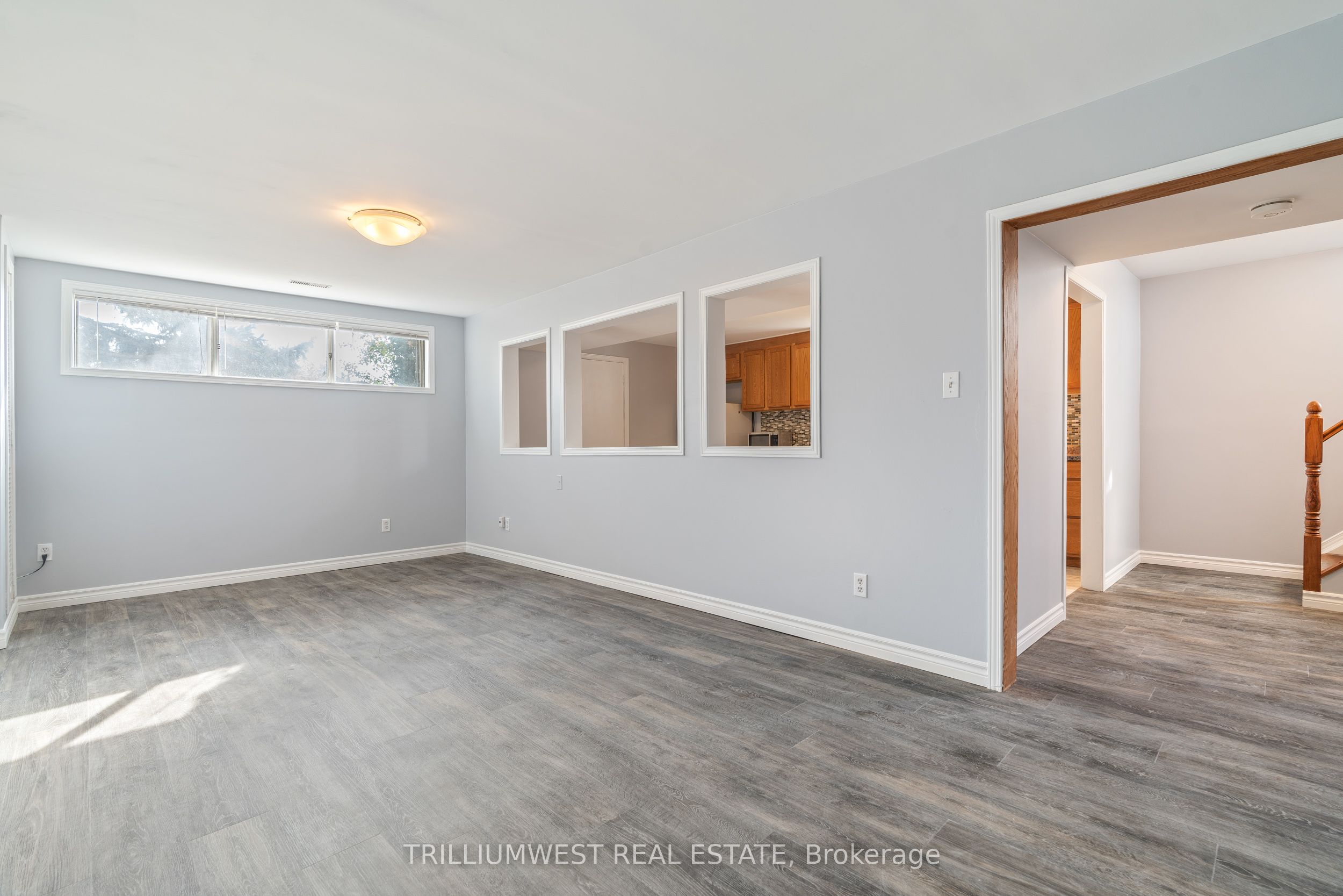 #lower - 8 Sekura Place Property Photo 11