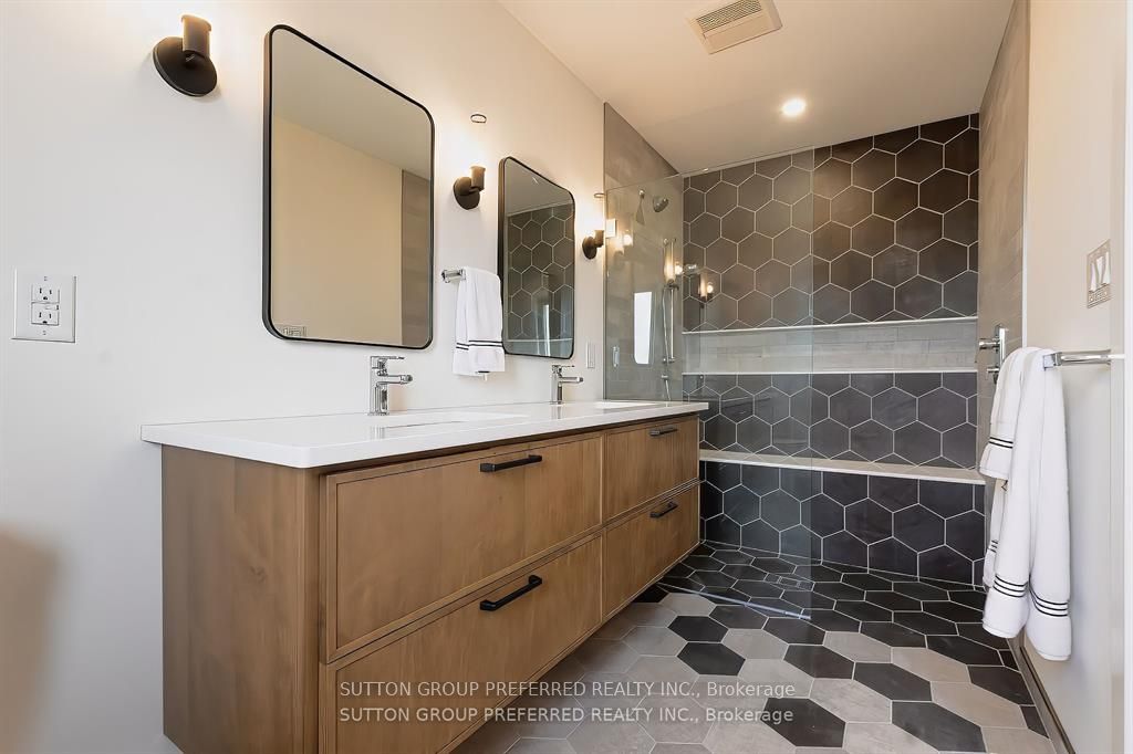 159 Renaissance Drive Property Photo 28