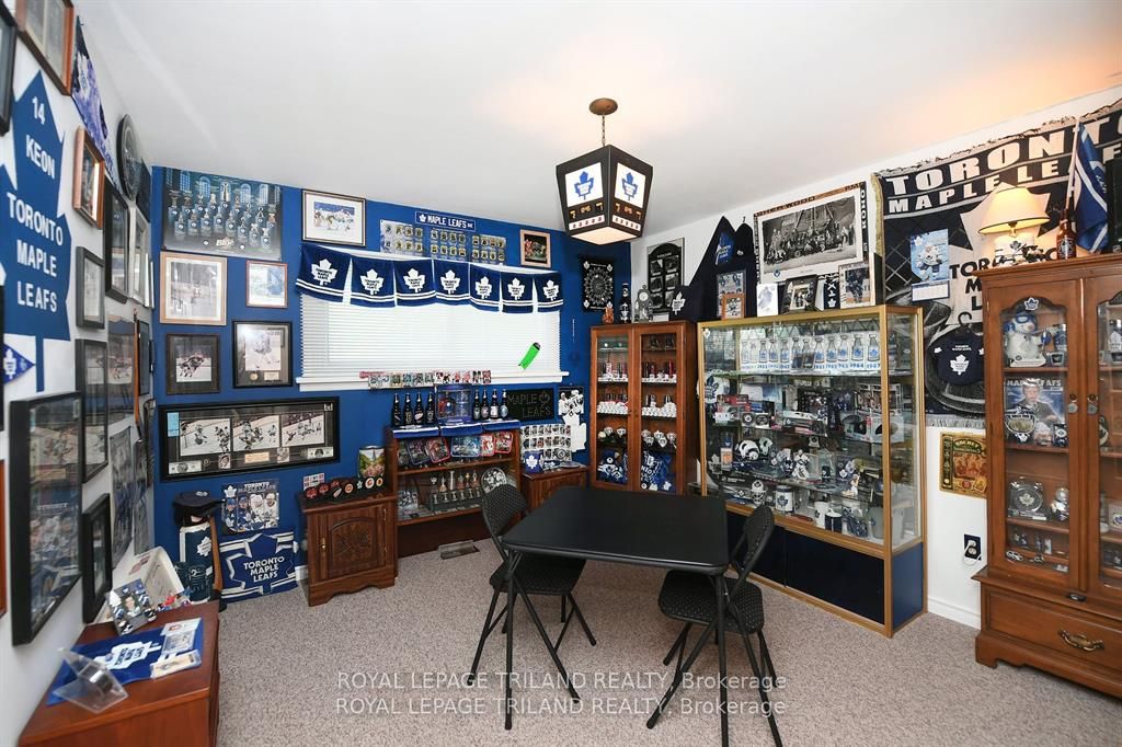 5103 Dundas Street Property Photo 11