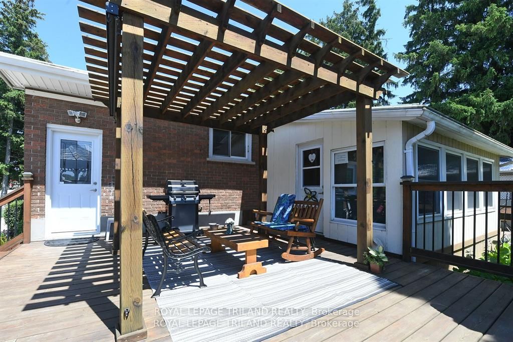 5103 Dundas Street Property Photo 22