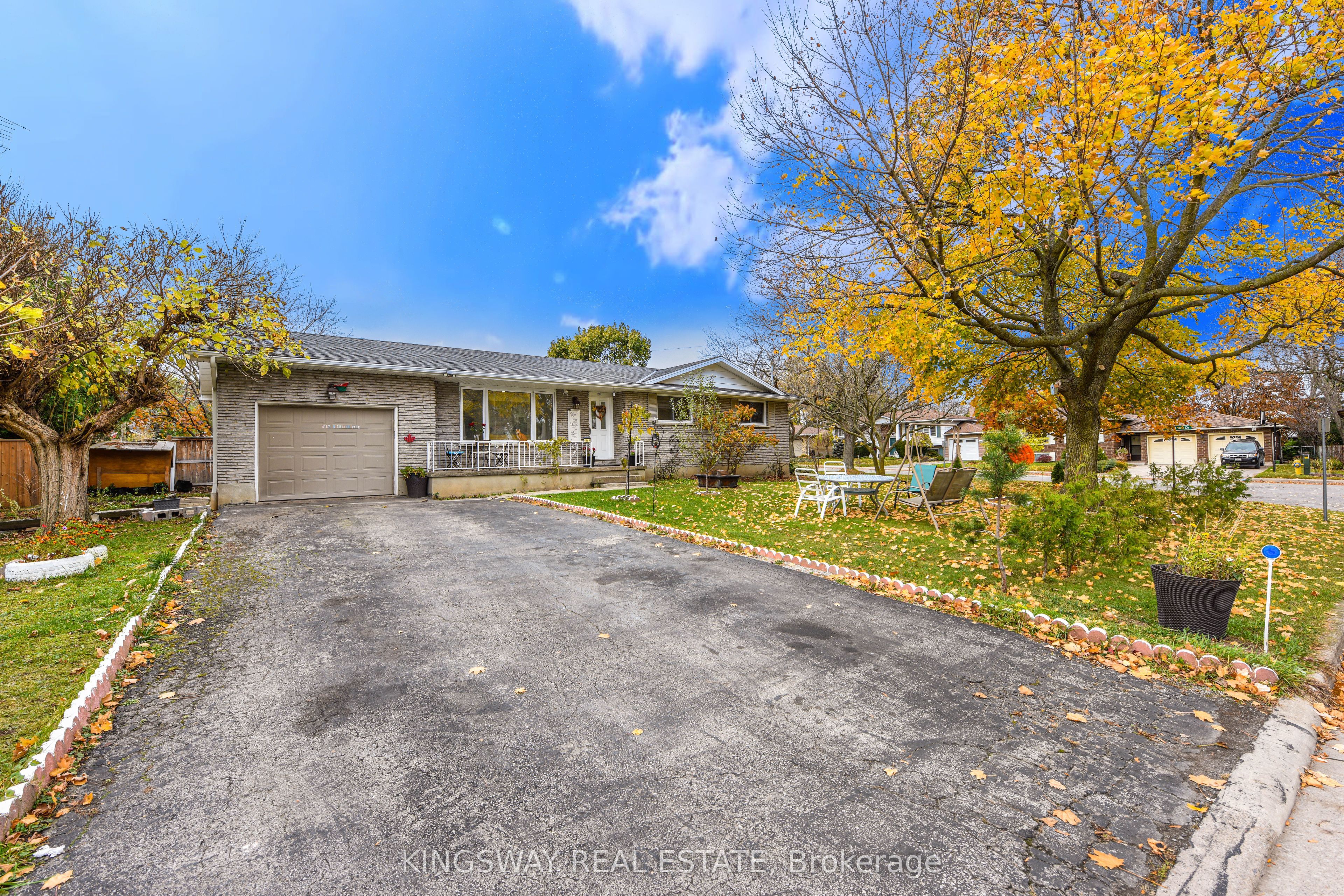 4187 Highland Park Drive Property Photo 11
