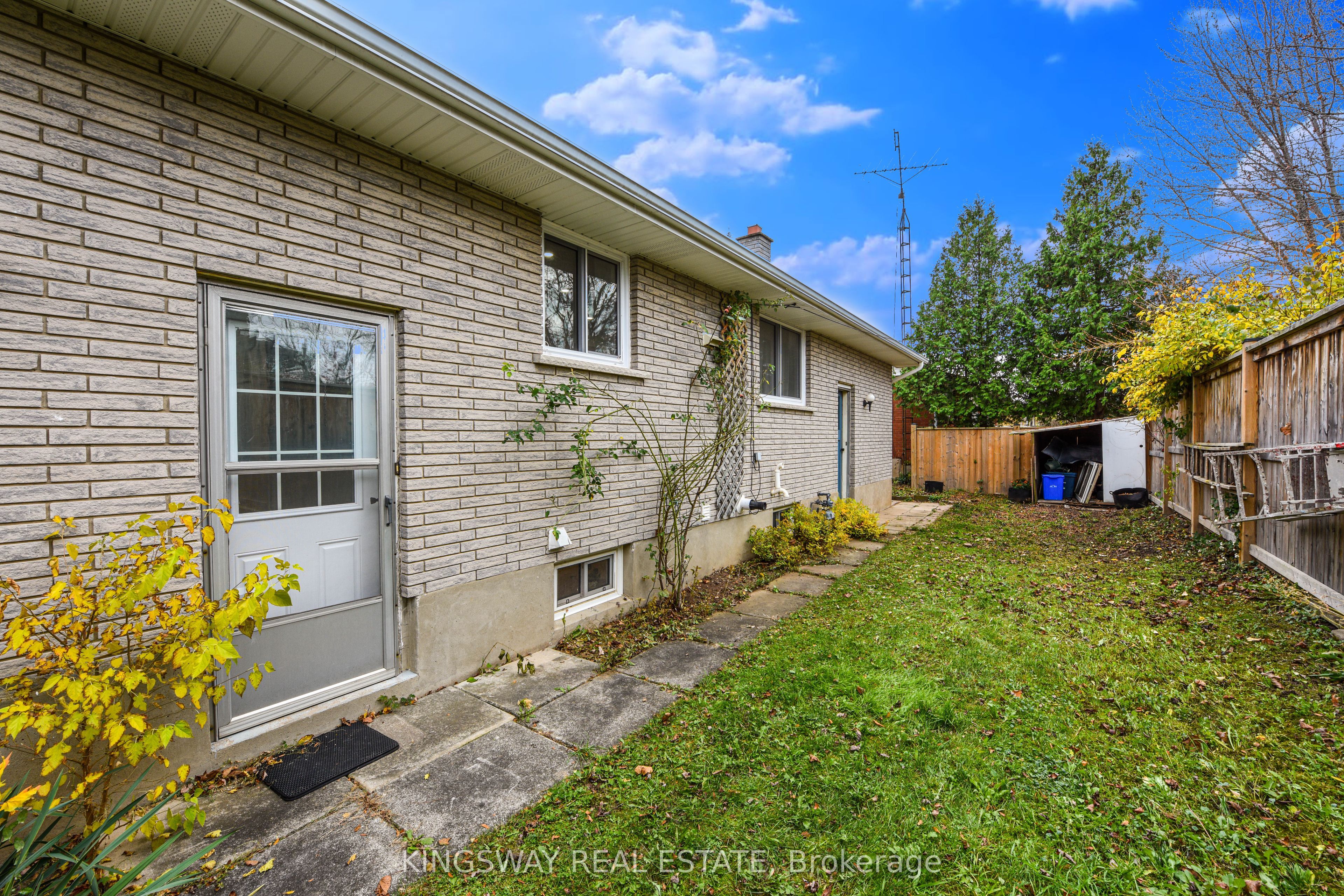 4187 Highland Park Drive Property Photo 13