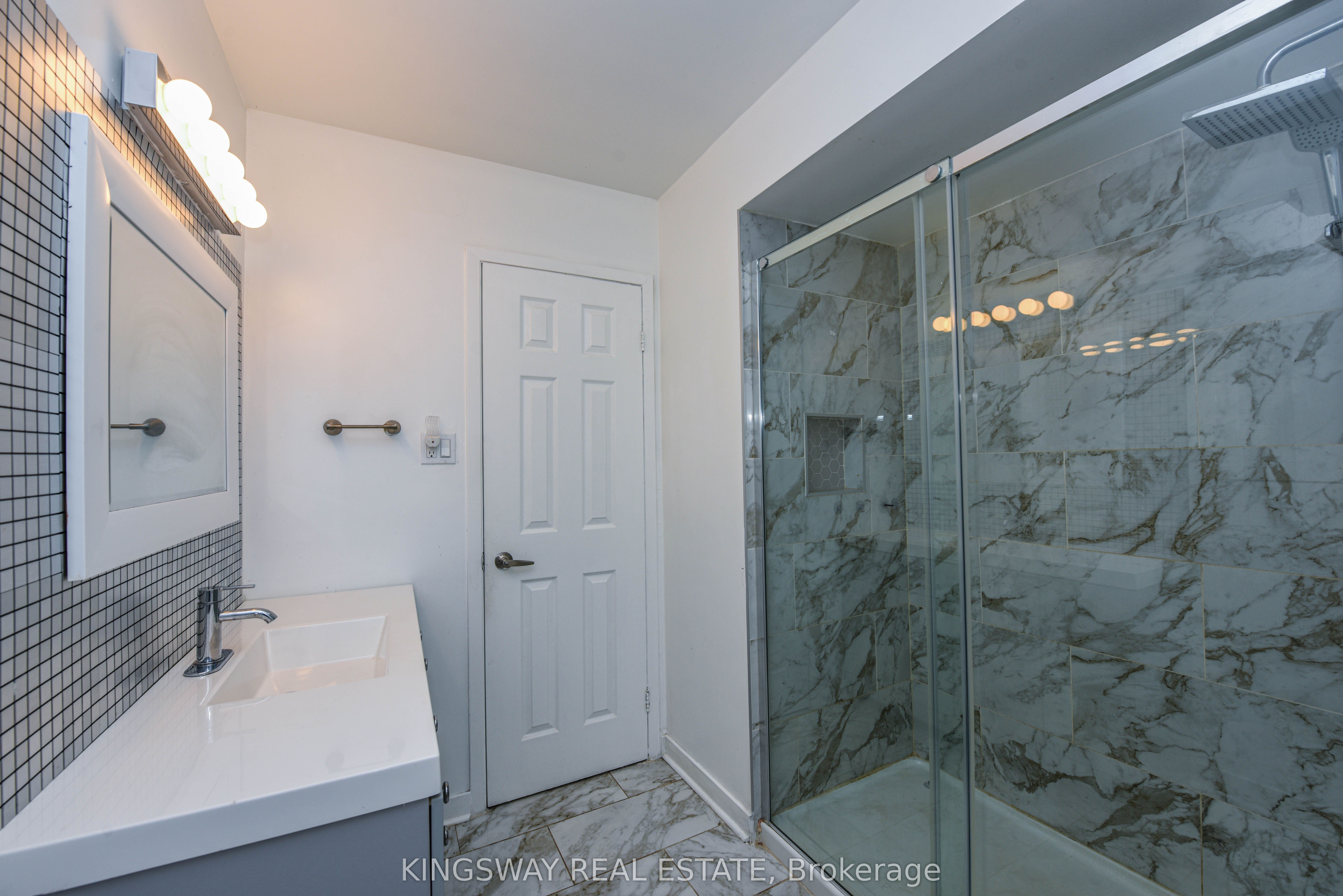 4187 Highland Park Drive Property Photo 19