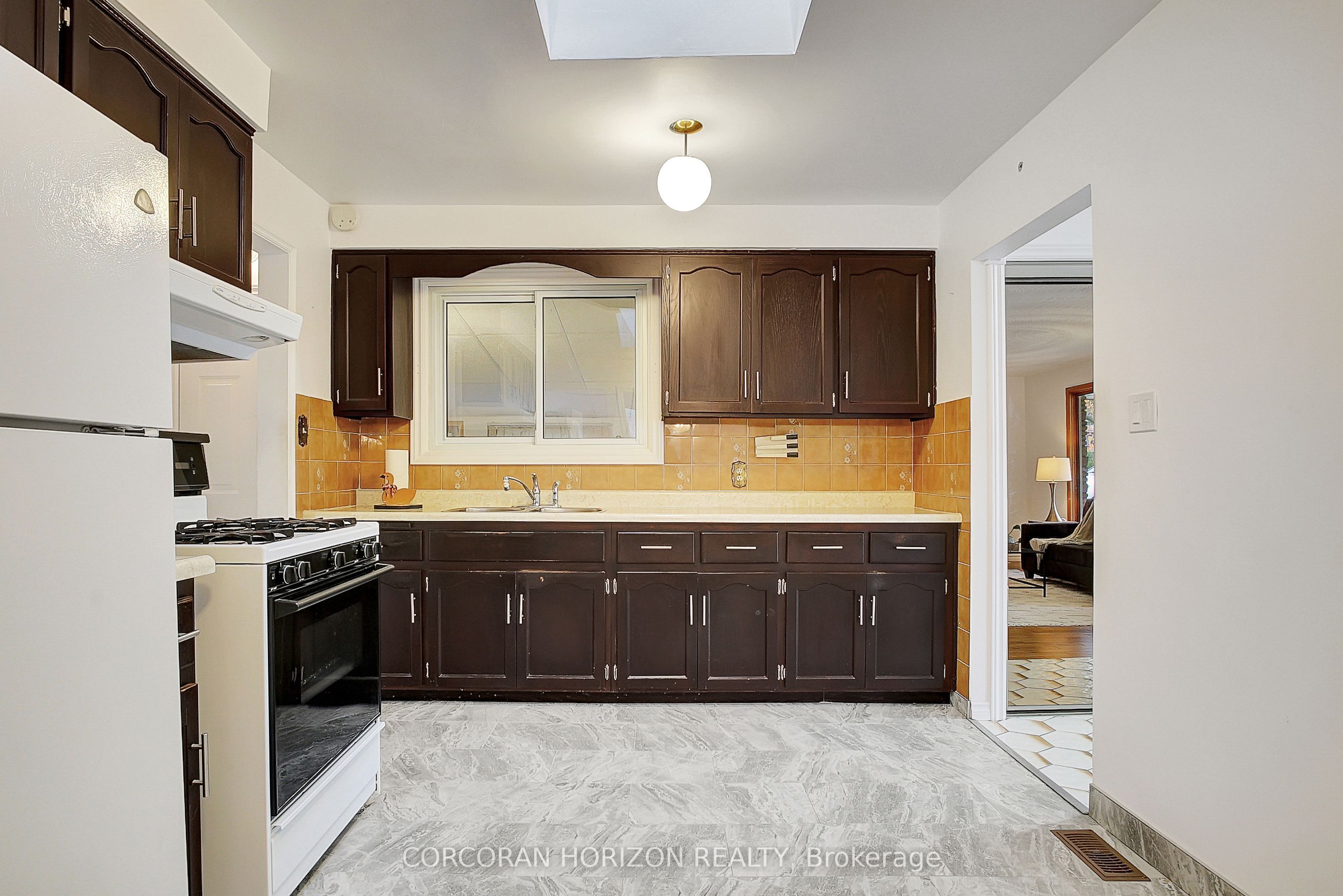15 Cherry Hill Drive Property Photo 15