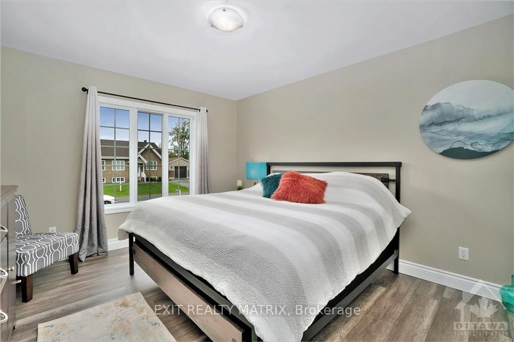 6 Telegraph Avenue Property Photo 12