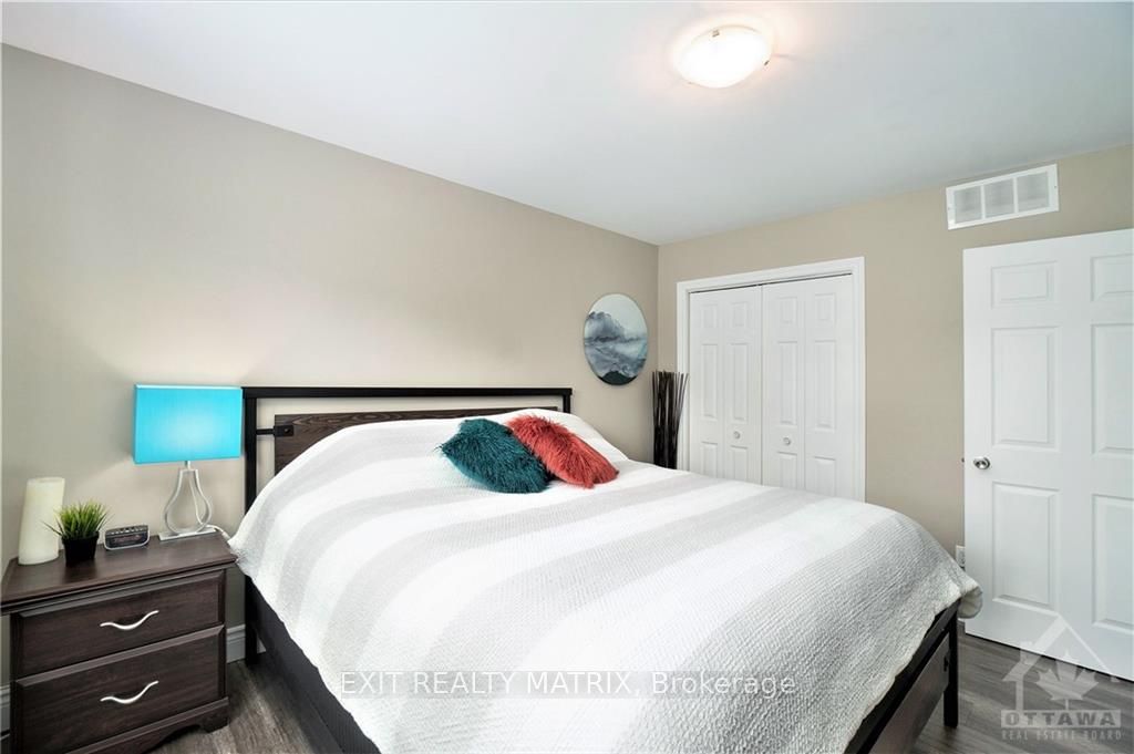 6 Telegraph Avenue Property Photo 14