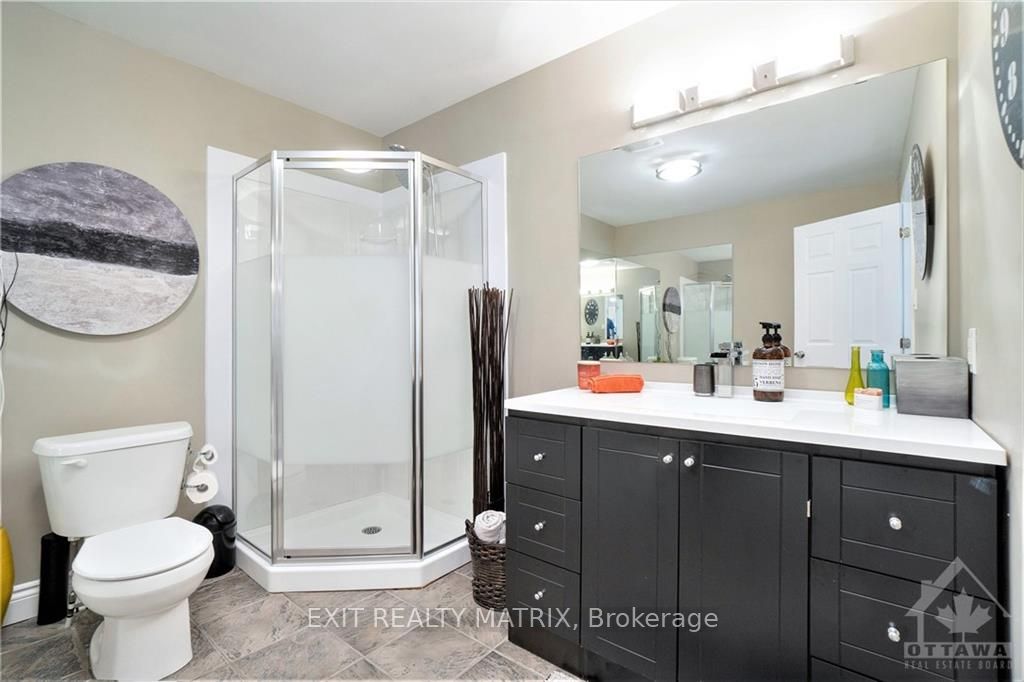 6 Telegraph Avenue Property Photo 15