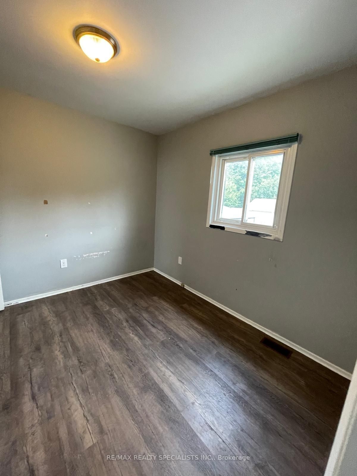 1660 Hansuld Street Property Photo 1