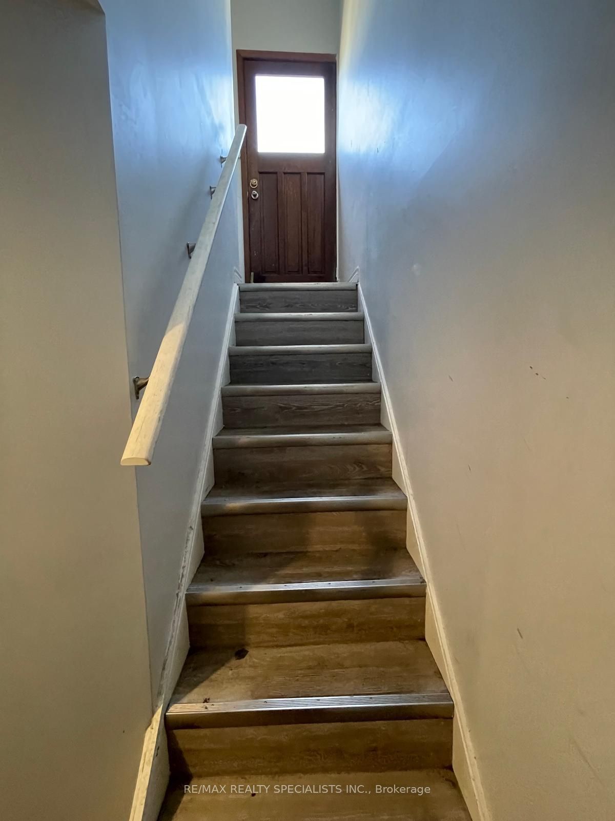 1660 Hansuld Street Property Photo 7