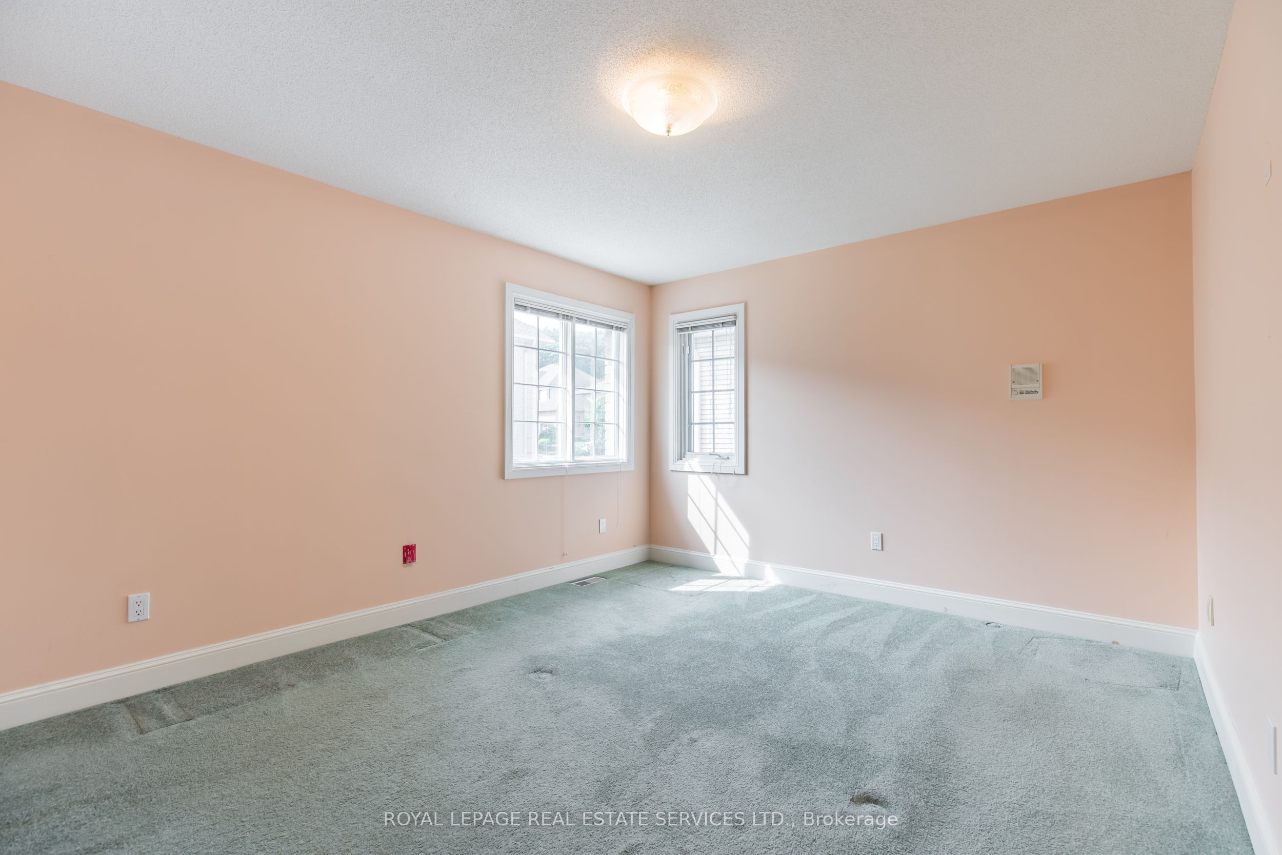 57 Orr Crescent Property Photo 25