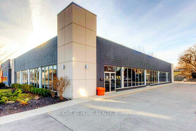 345 Horton Street E Property Photo 1