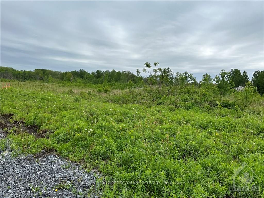 820 Summit Lane Property Photo 13