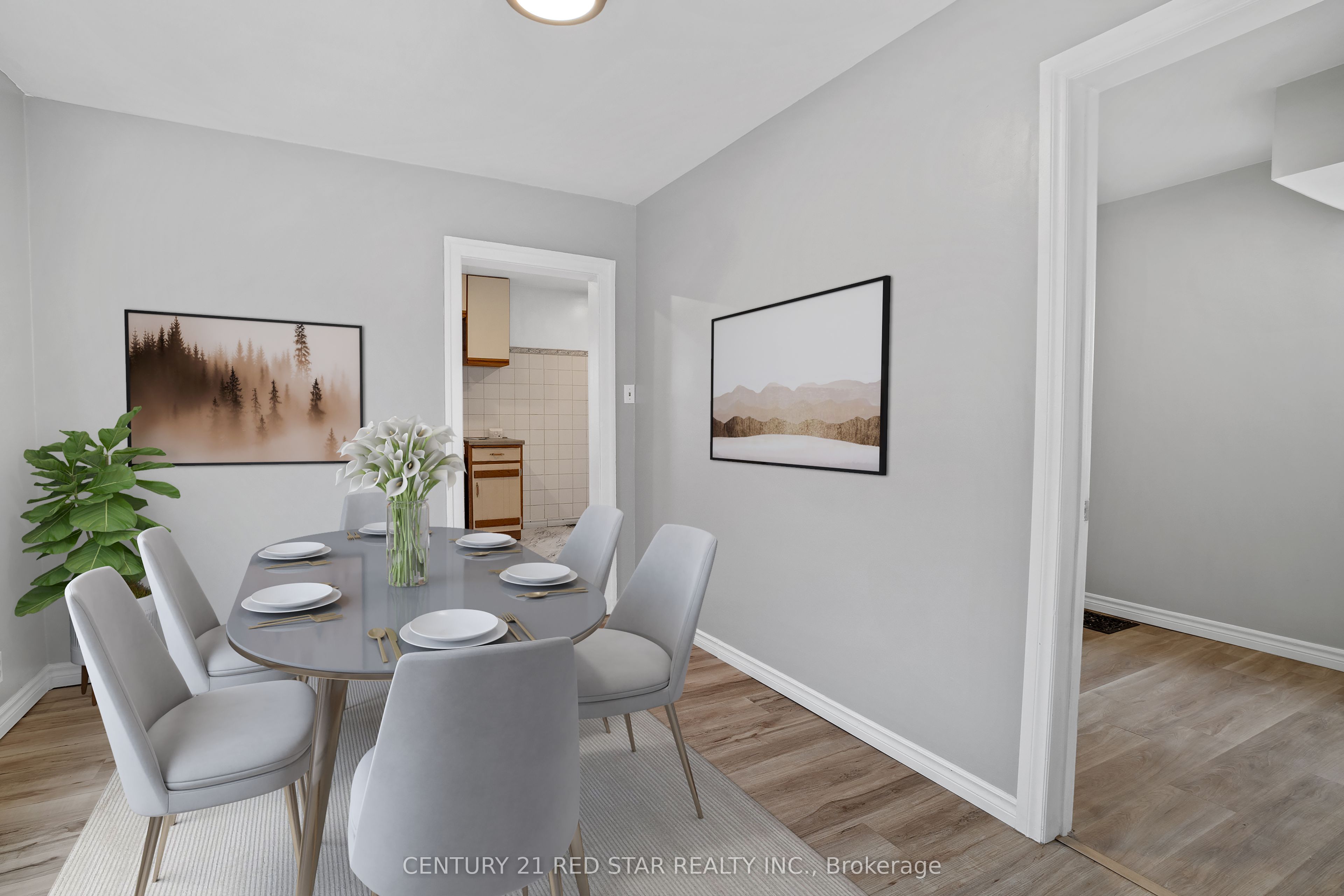 5082 St. Lawrence Avenue Property Photo 6