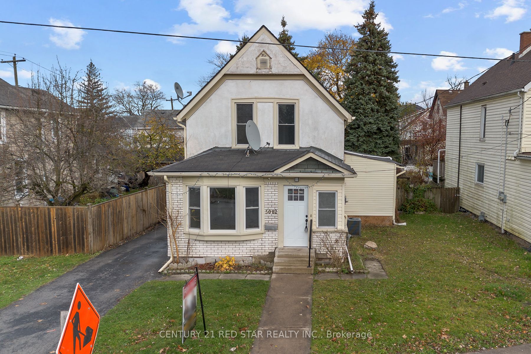 5082 St. Lawrence Avenue Property Photo 20