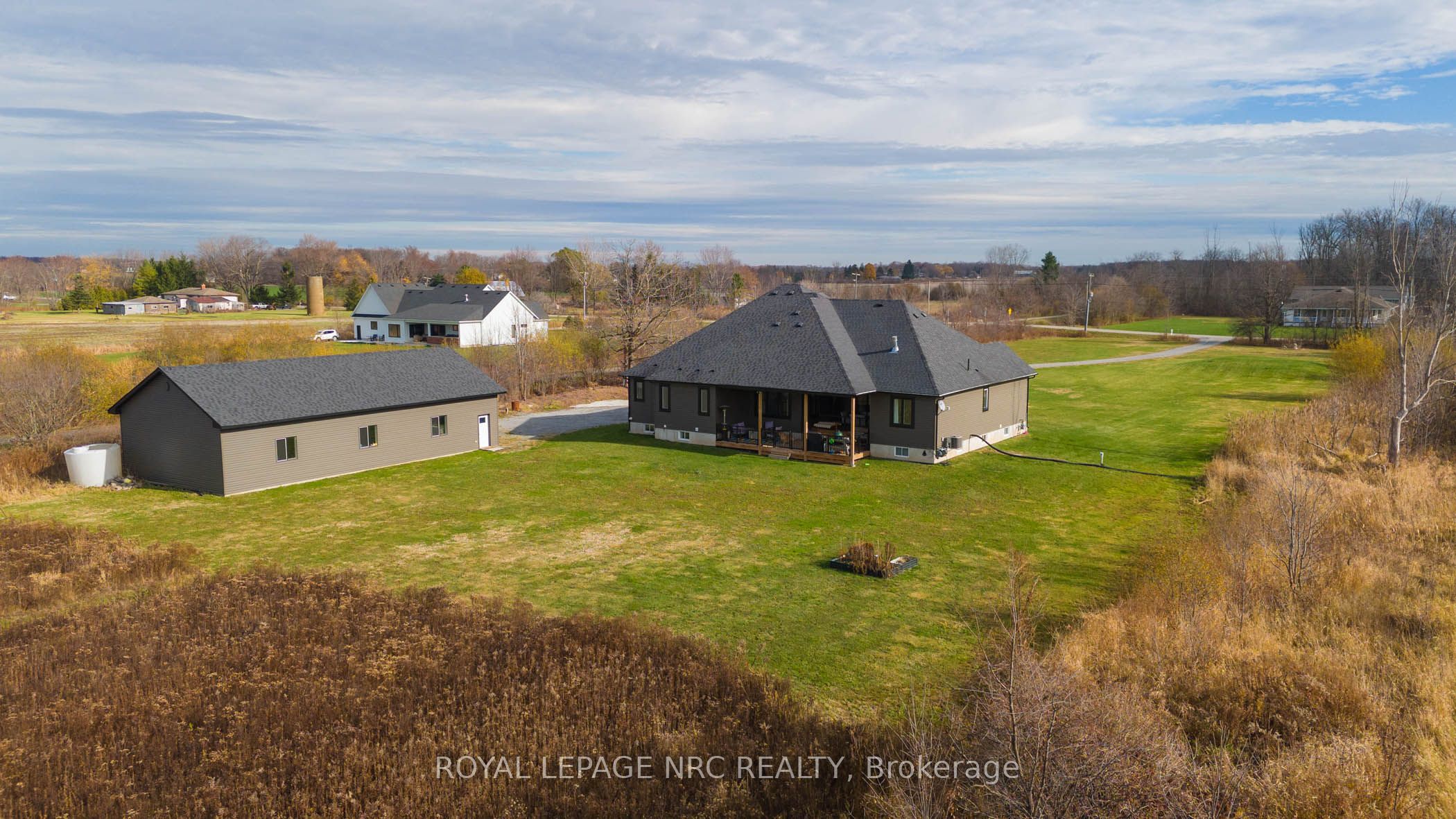 856 Lorraine Road Property Photo 3