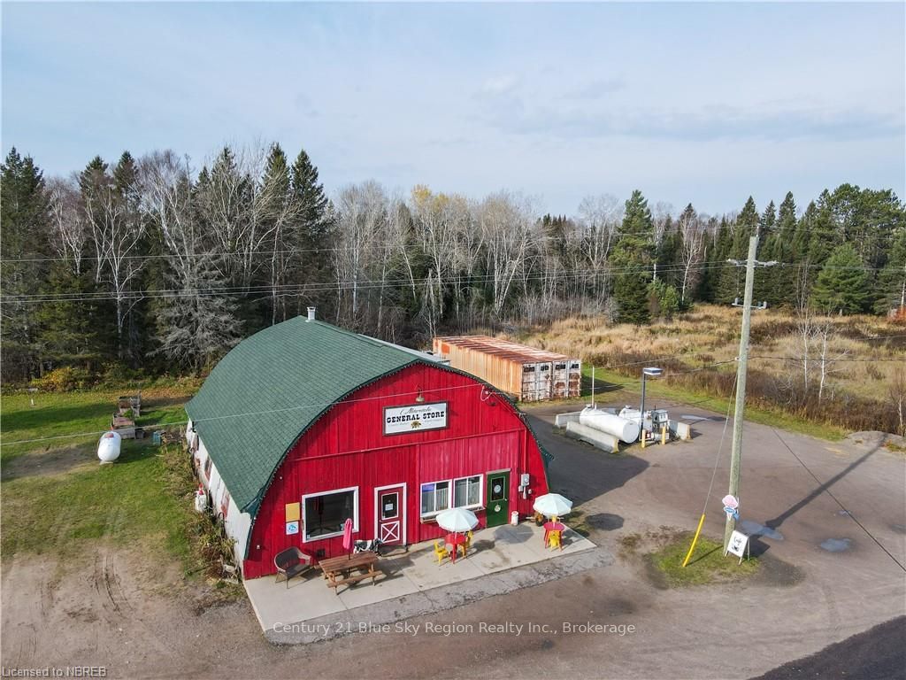 1497 Alderdale Road Property Photo 3