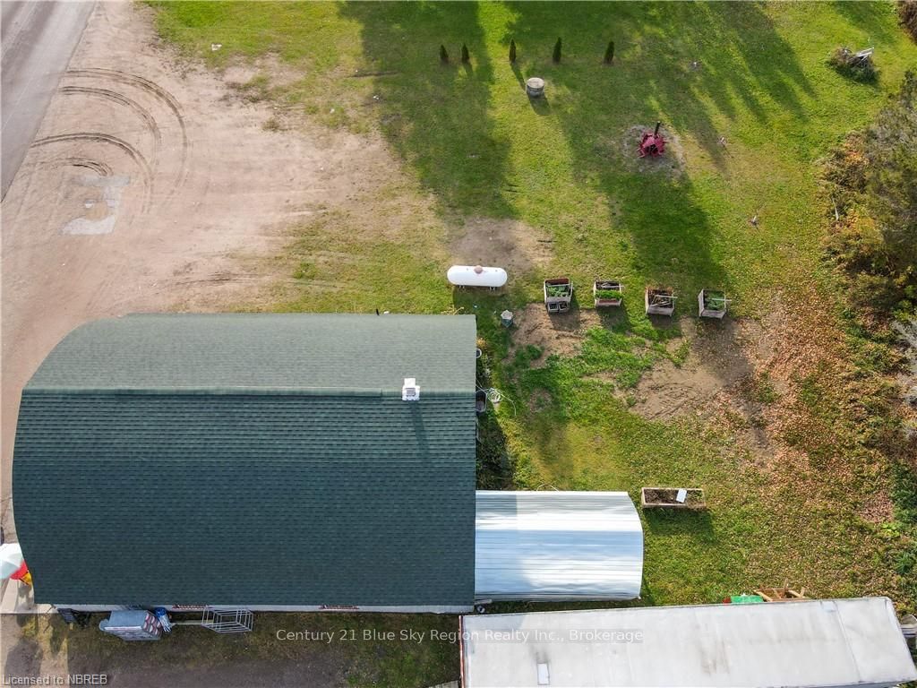 1497 Alderdale Road Property Photo 12