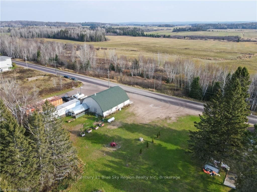 1497 Alderdale Road Property Photo 13