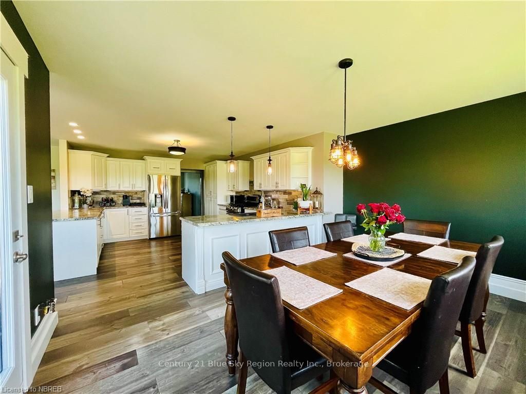 979 Stewart Road Property Photo 16