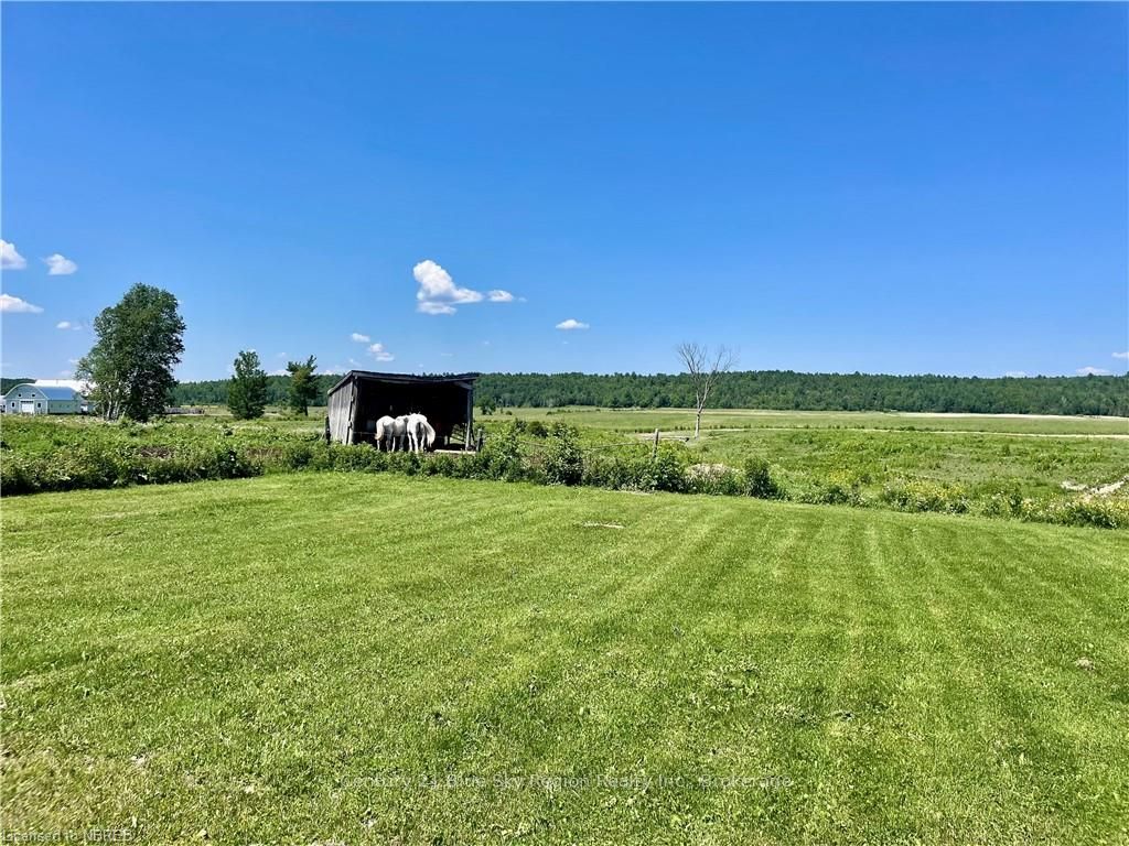 979 Stewart Road Property Photo 28