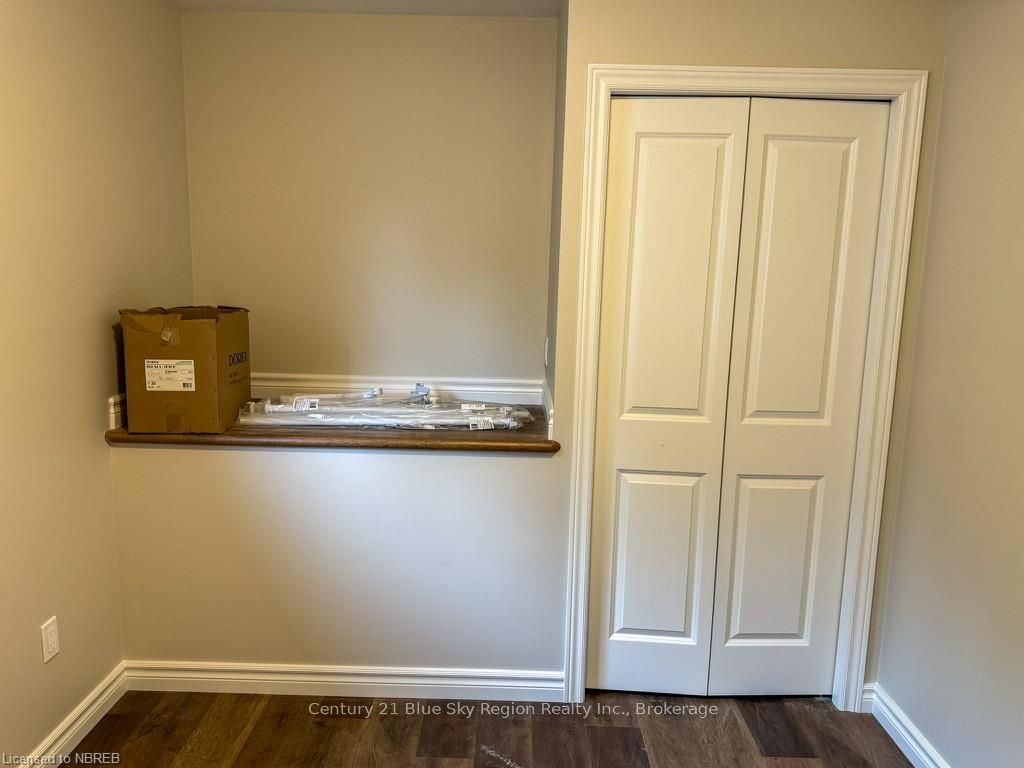 1556 Fraser Street Property Photo 12