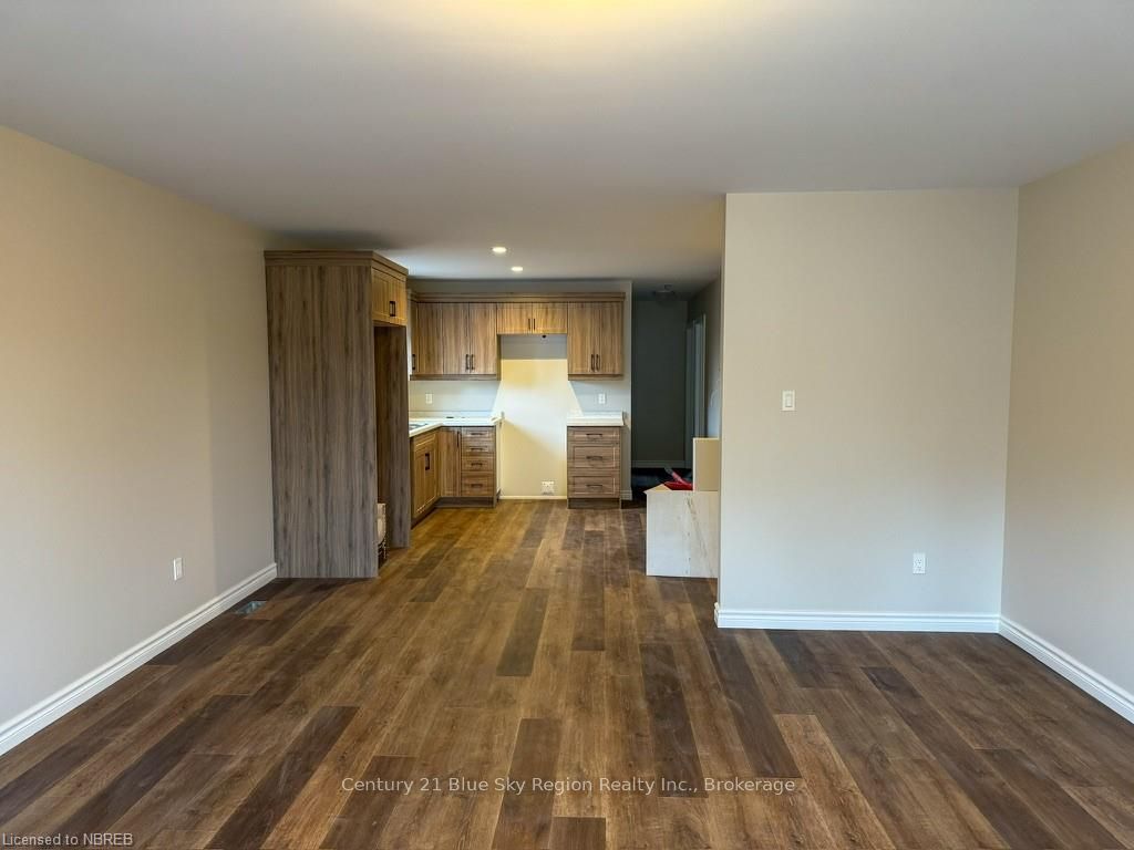 1556 Fraser Street Property Photo 19